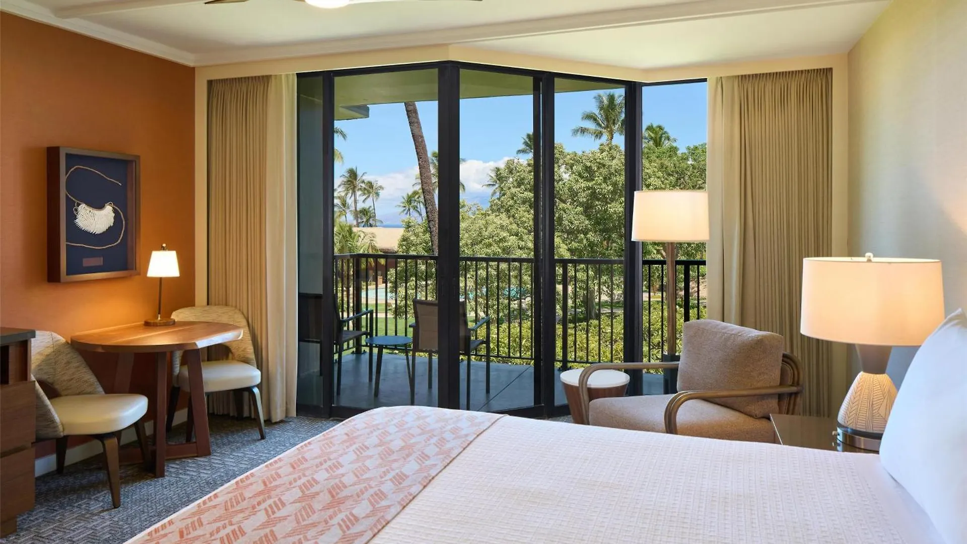 Outrigger Kaʻanapali Beach Resort Kaanapali 3*,
