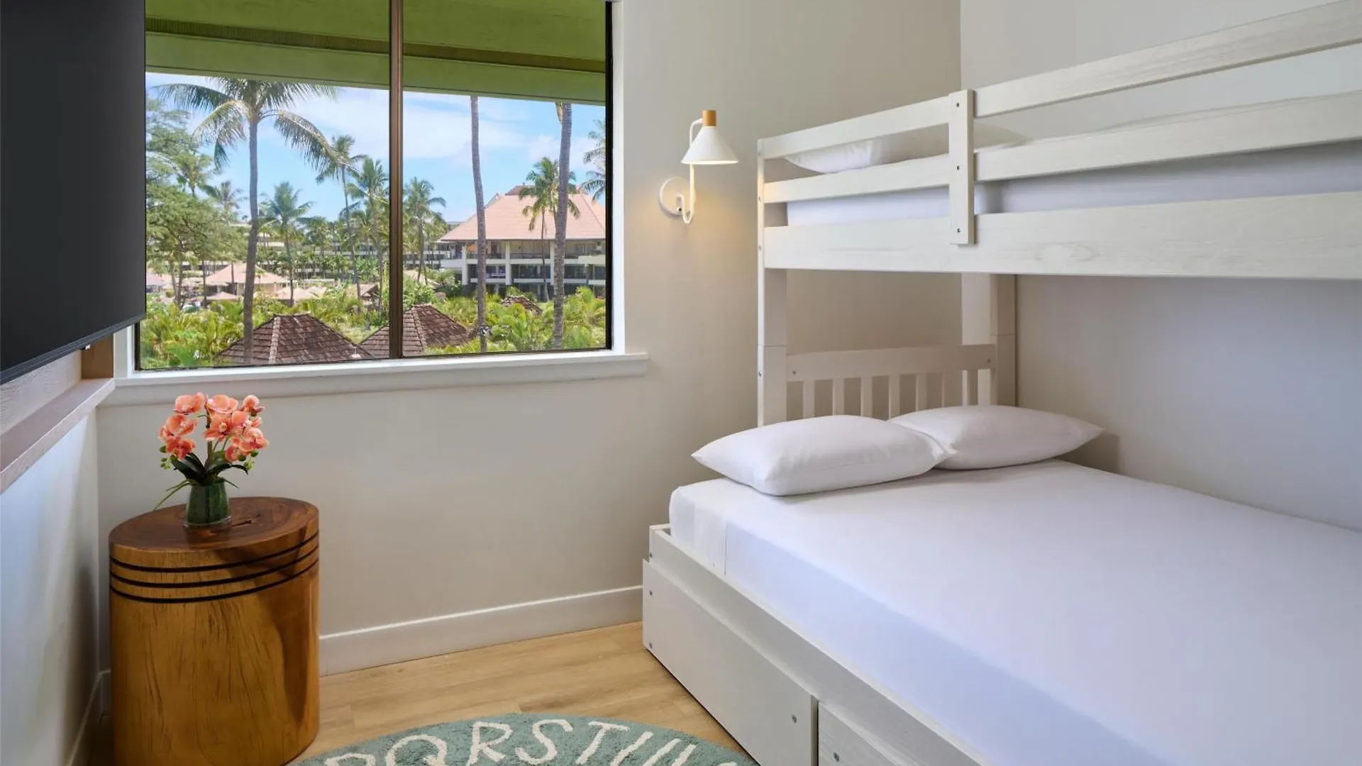 Outrigger Kaʻanapali Beach Resort Kaanapali