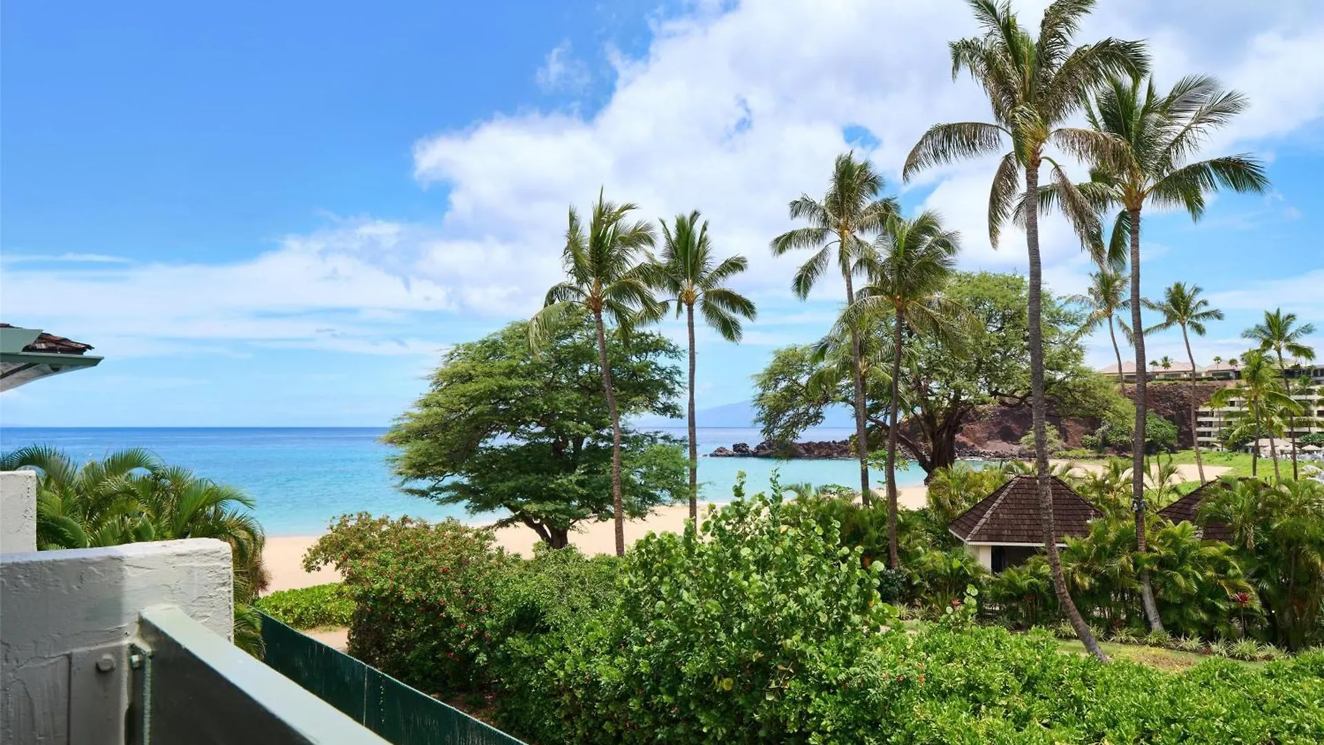 Outrigger Kaʻanapali Beach Resort Kaanapali