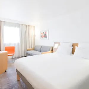 Novotel Centre Gare Montparnasse 4* Parigi