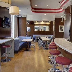 Fairfield By Marriott Manhattan/financial District 3*, New York USA