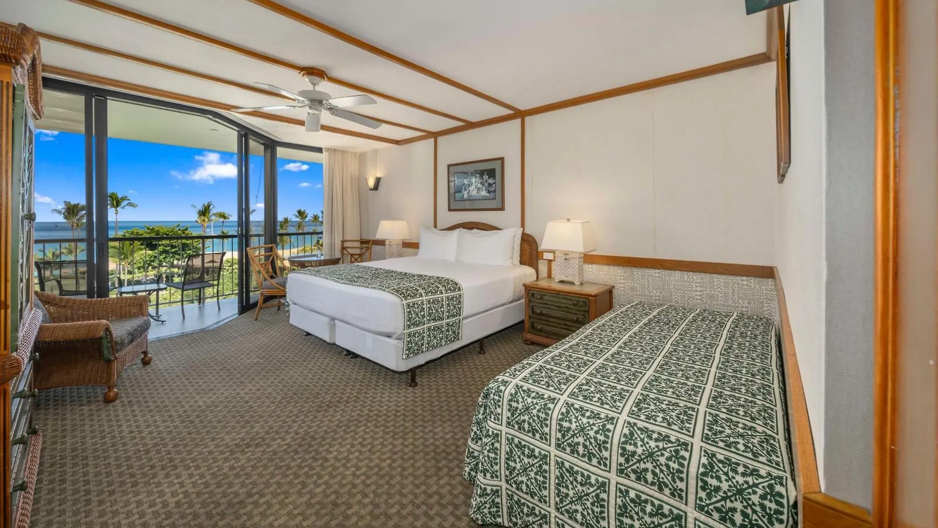 Outrigger Kaʻanapali Beach Resort Kaanapali