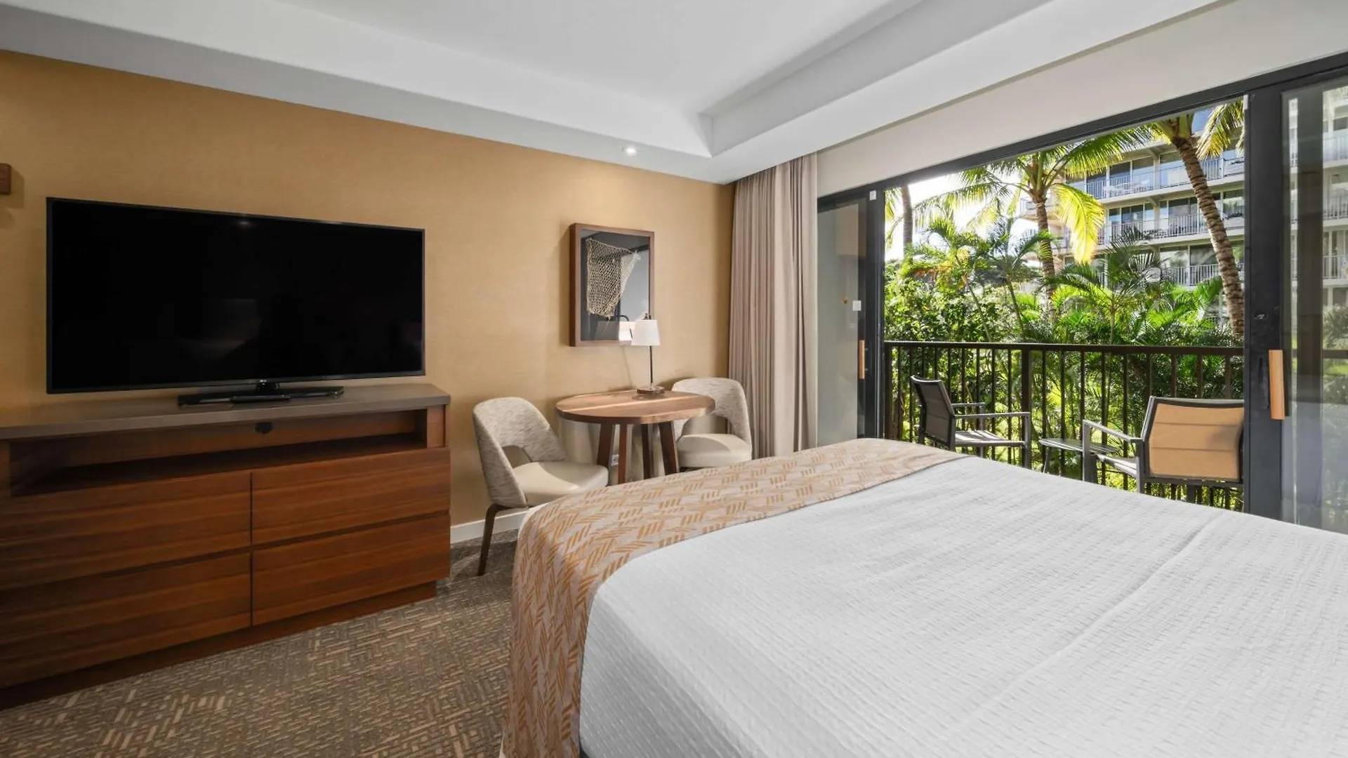Outrigger Kaʻanapali Beach Resort Kaanapali