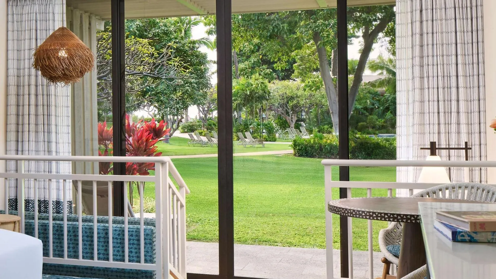 ***  Outrigger Kaʻanapali Beach Resort Kaanapali United States